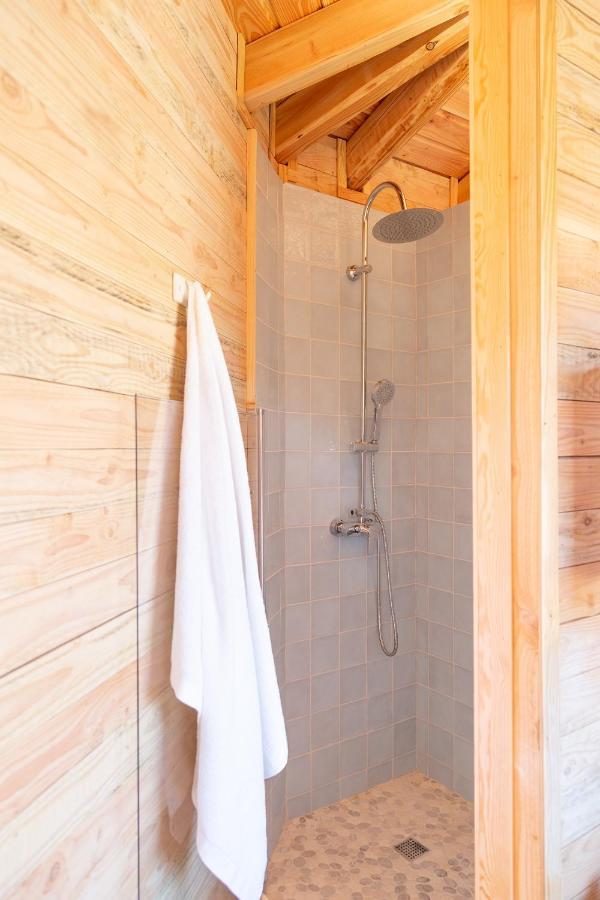 Nits De Bosc Guest House Vilassar De Dalt Exterior photo